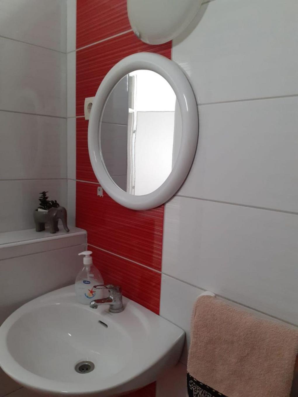 Apartment Jure Brist Bagian luar foto